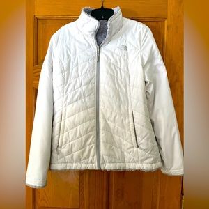 The North Face Women’s Fleece lined jacket size M
